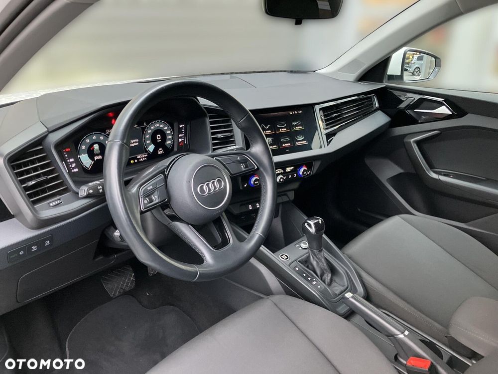 Audi A1 Sportback 30 TFSI Advanced S tronic - 10