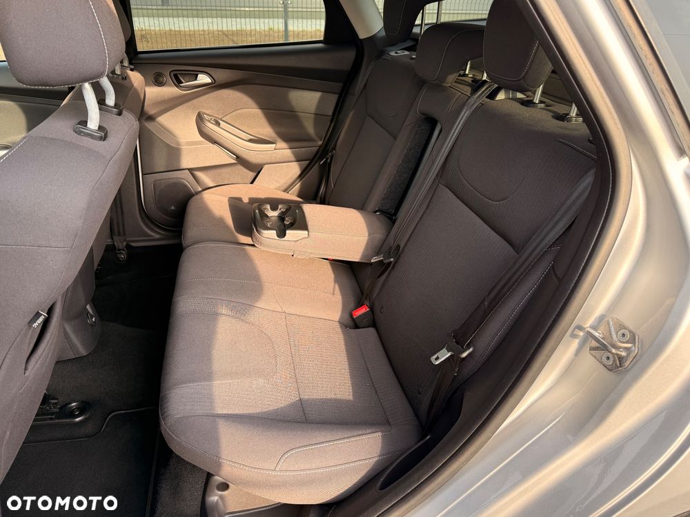 Ford Focus 1.6 EcoBoost Titanium - 25