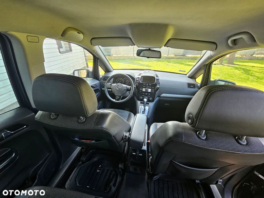 Opel Zafira 1.9 CDTI Sport ActiveSelect - 4
