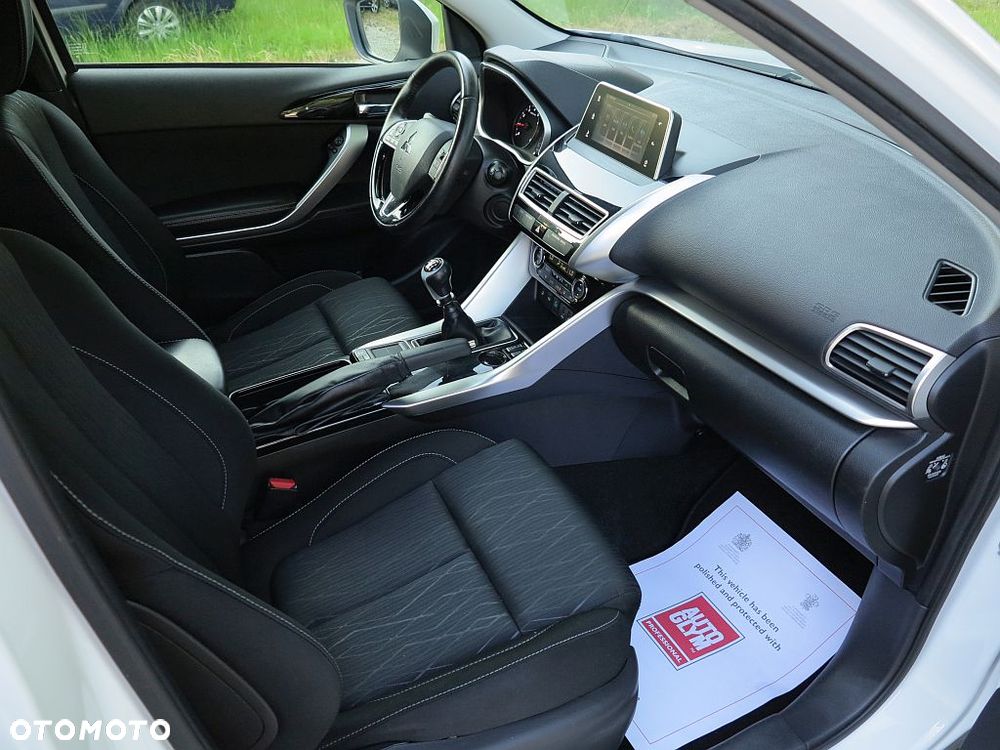 Mitsubishi Eclipse Cross 1.5 T-MIVEC ClearTec 2WD Intro Edition - 16