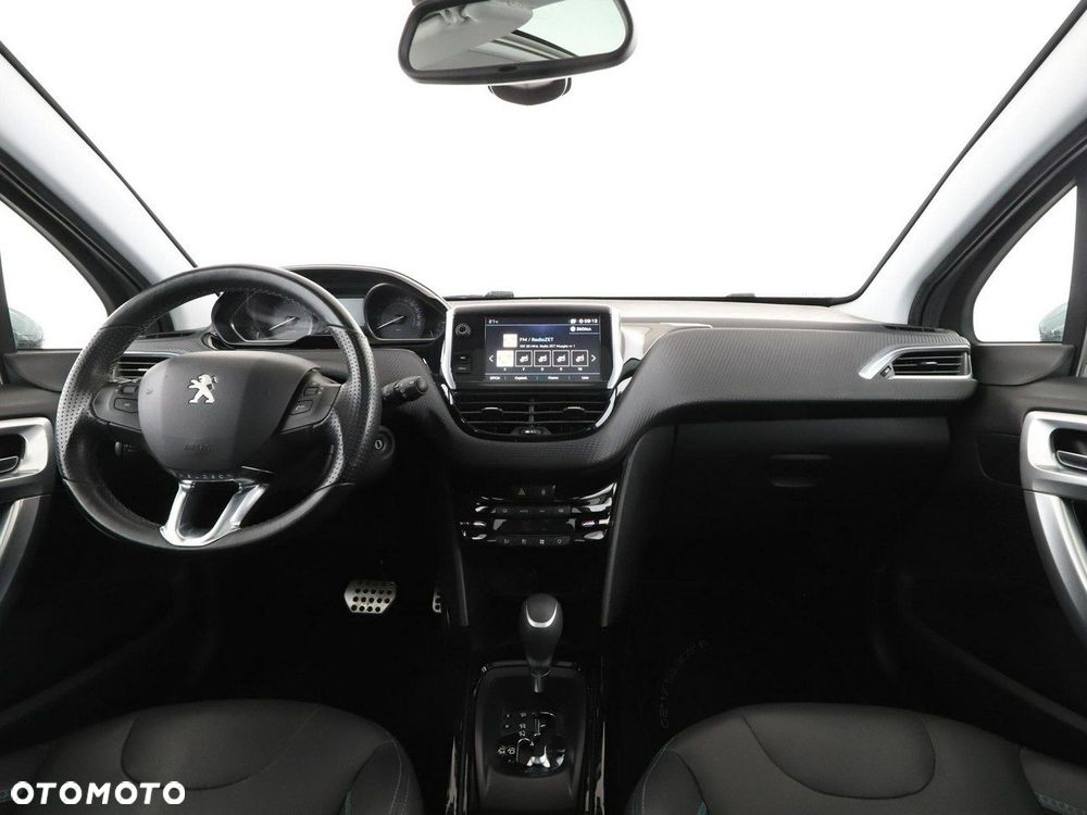 Peugeot 2008 1.2 Pure Tech Crossway S&S EAT6 - 16