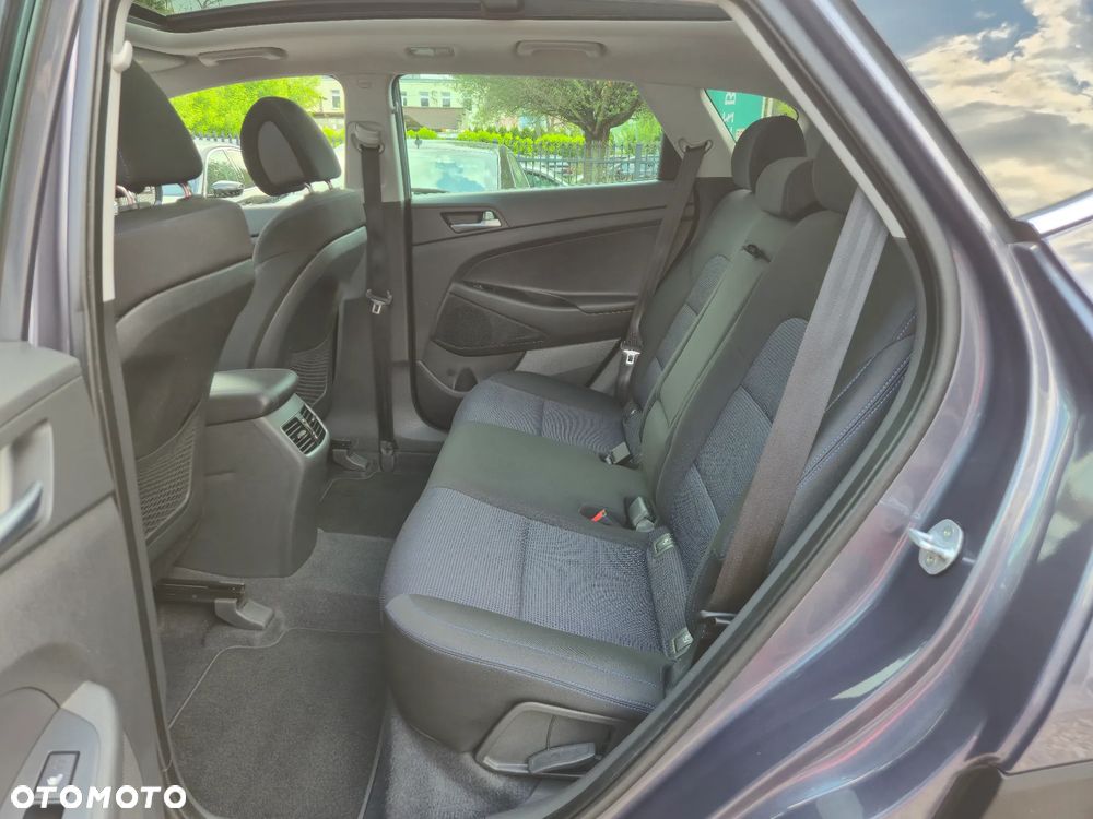 Hyundai Tucson 1.7 CRDI BlueDrive Premium 2WD DCT - 19