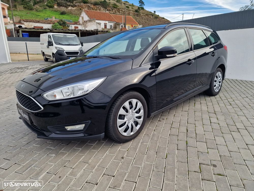 Ford Focus SW 1.5 TDCi DPF S&S Trend - 4
