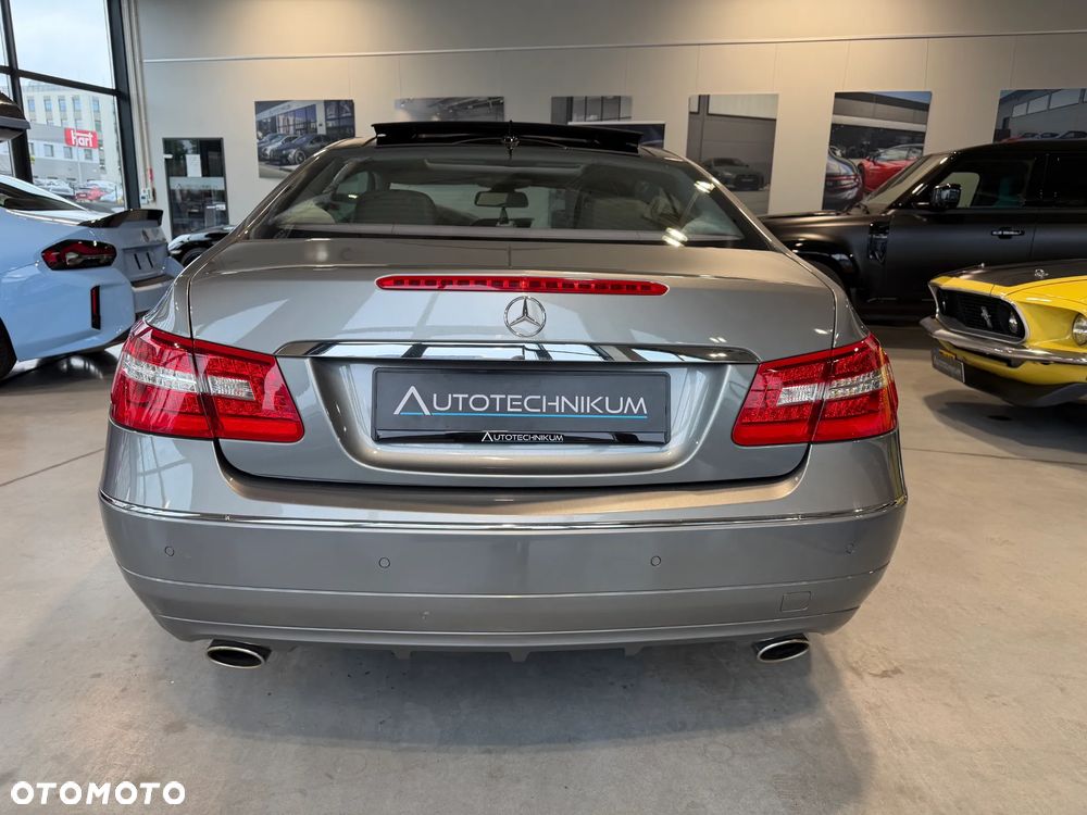 Mercedes-Benz Klasa E 350 BlueEFFICIENCY 7G-TRONIC Avantgarde - 7