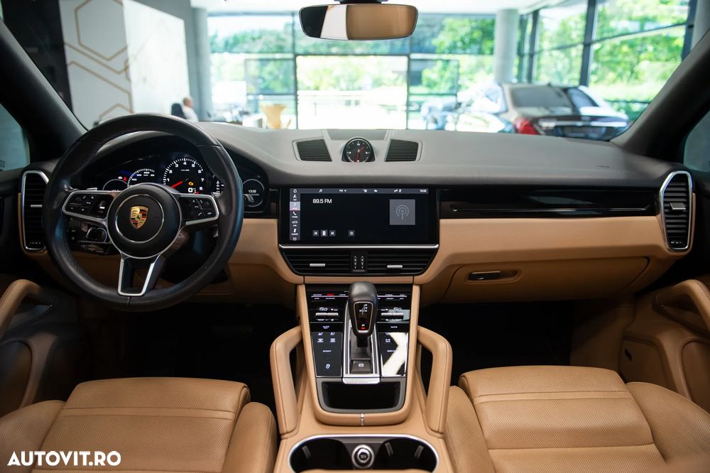 Porsche Cayenne Standard - 19
