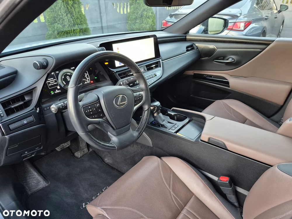 Lexus ES 300h Prestige - 7