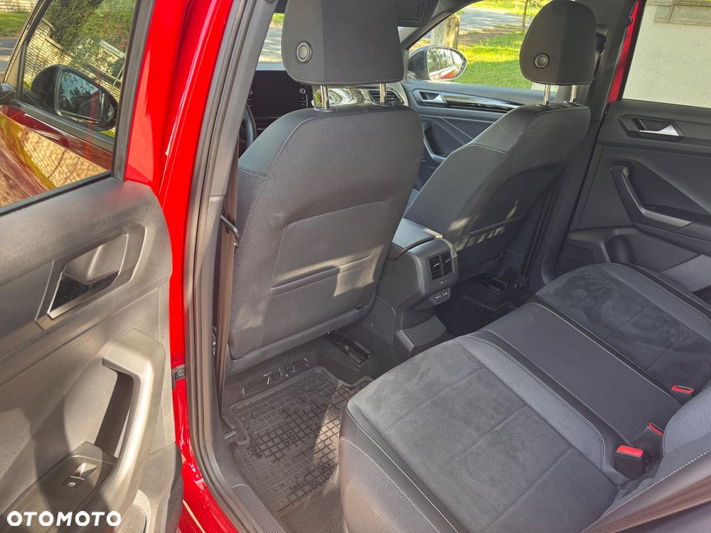 Volkswagen T-Roc 1.5 TSI R-Line DSG - 28