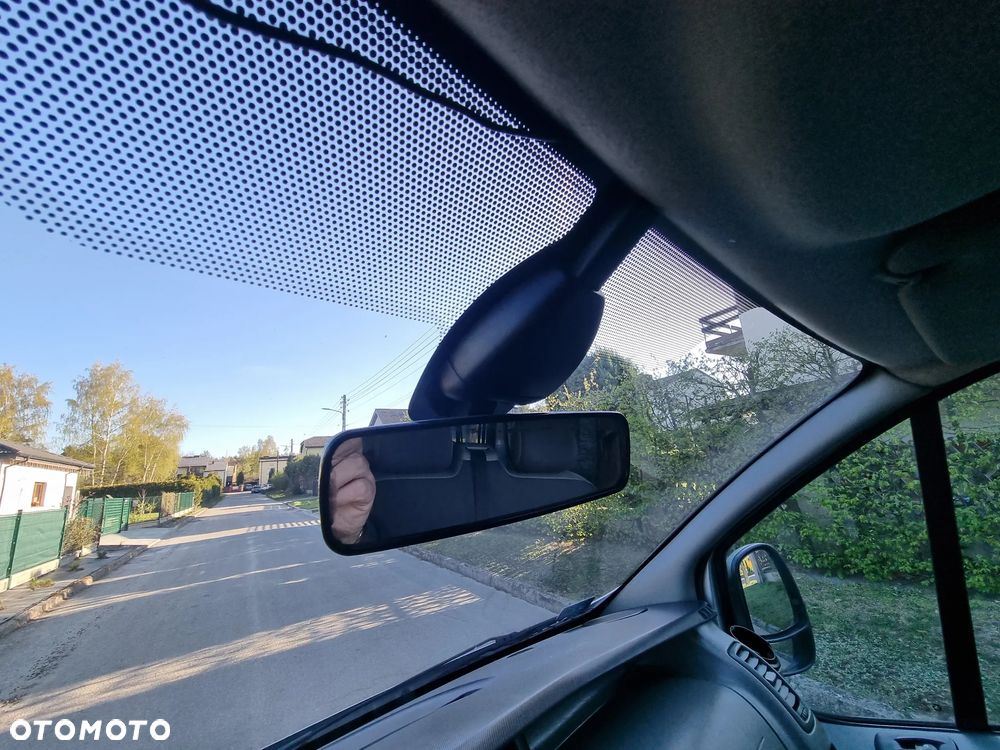 Opel Vivaro L2H1 2.9t - 27