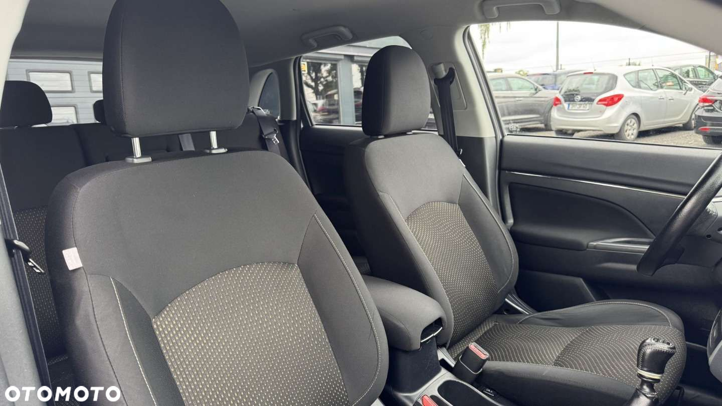 Mitsubishi ASX - 21