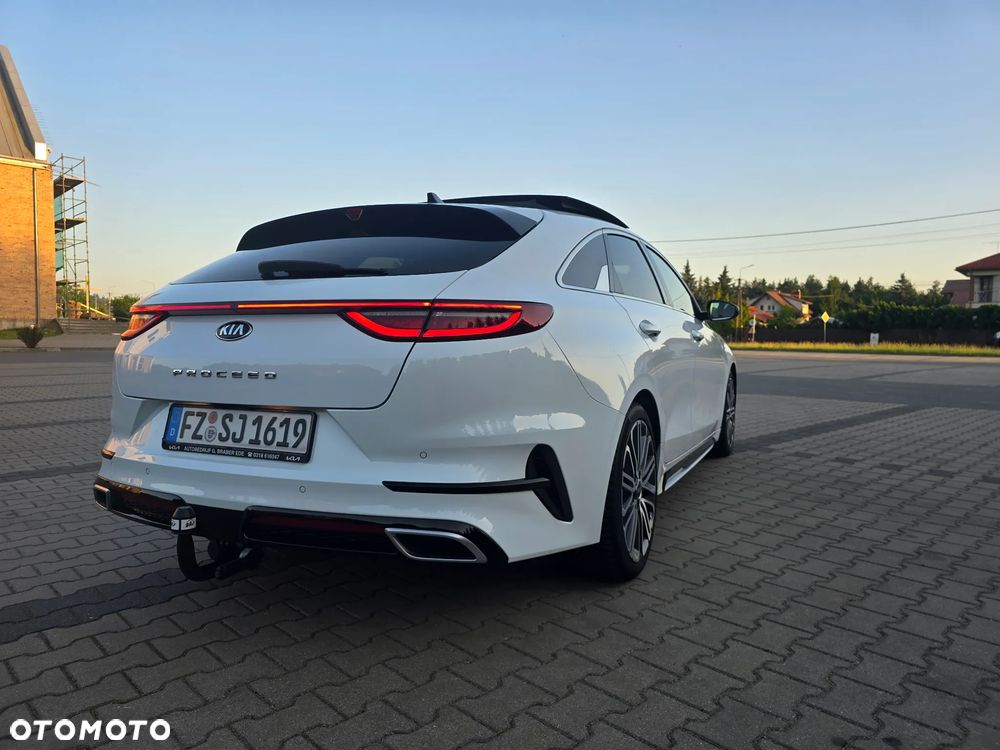 Kia ProCeed 1.5 T-GDI DCT7 OPF GT LINE - 7