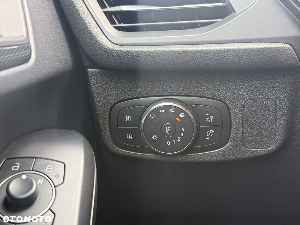 Ford Focus 1.0 EcoBoost mHEV ST-Line Style - 24