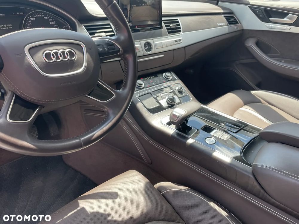 Audi A8 4.0 TFSI Quattro - 21