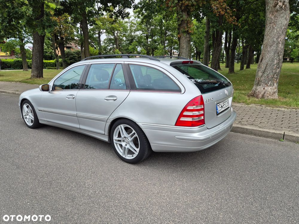 Mercedes-Benz Klasa C - 14