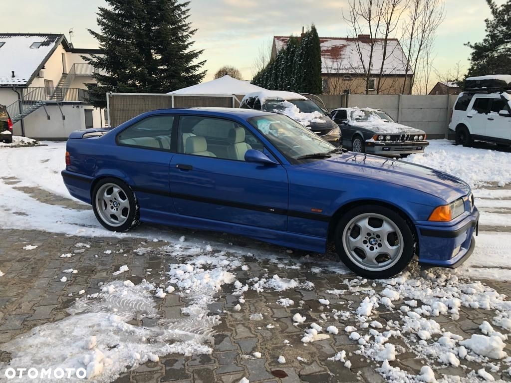 BMW M3 Standard - 6