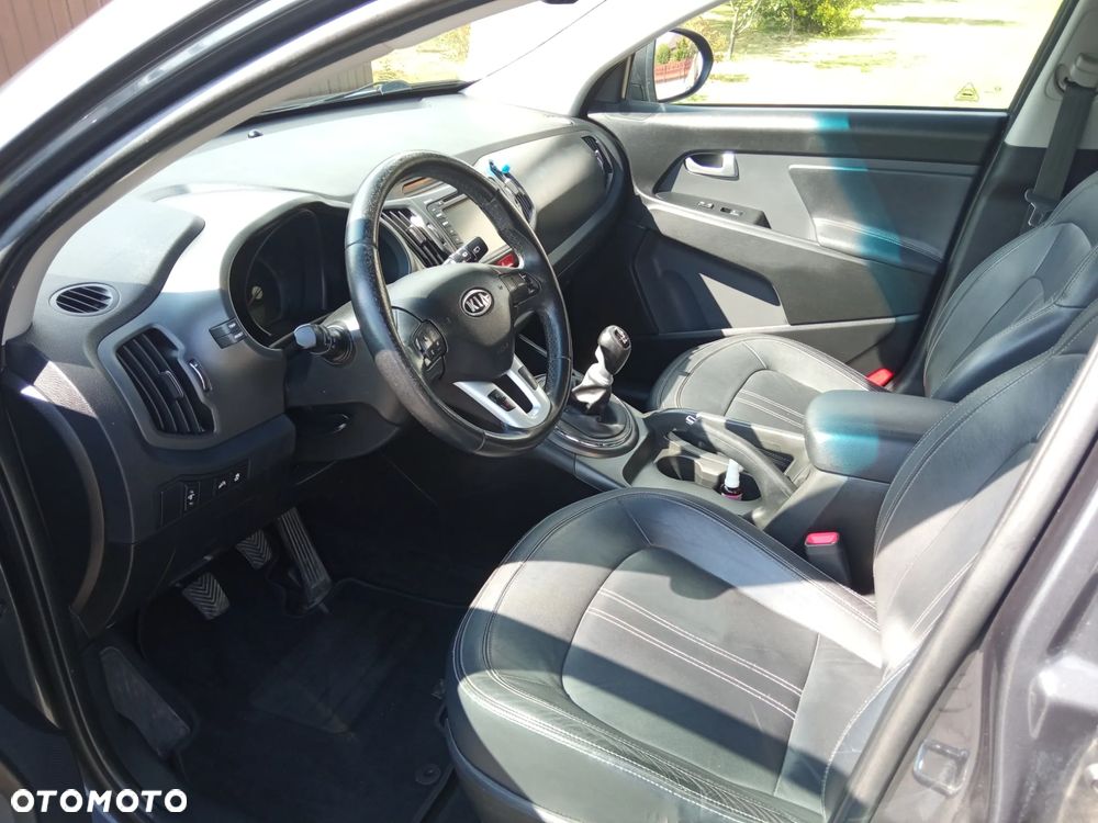 Kia Sportage 1.7 CRDI XL 2WD - 10
