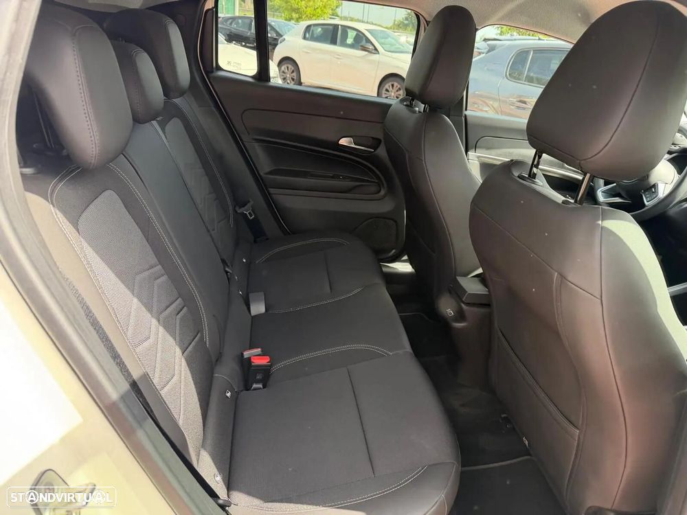 Jeep Avenger 1.2 e-Hybrid Altitude DCT - 9