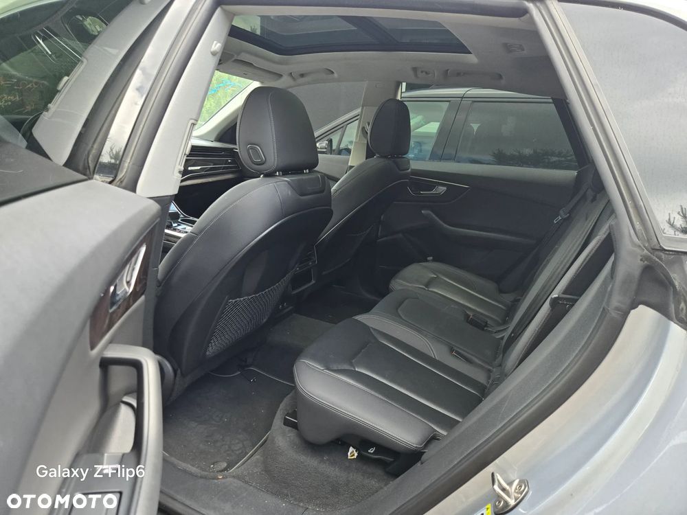 Audi Q8 55 TFSI quattro tiptronic competition plus - 8