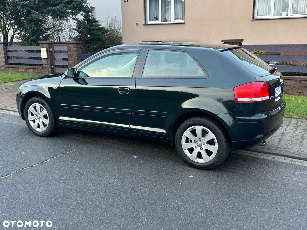 Audi A3 3-drzwiowe 1.6 Ambition - 27