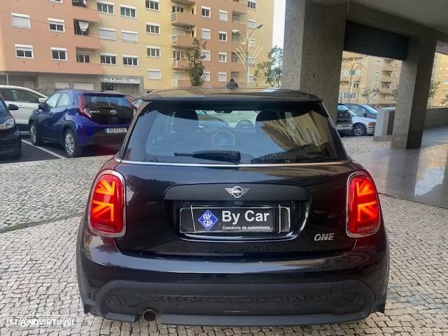 MINI 3 Portas One Classic Auto - 10
