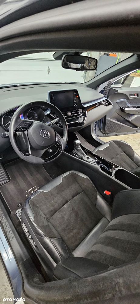 Toyota C-HR Lounge - 15