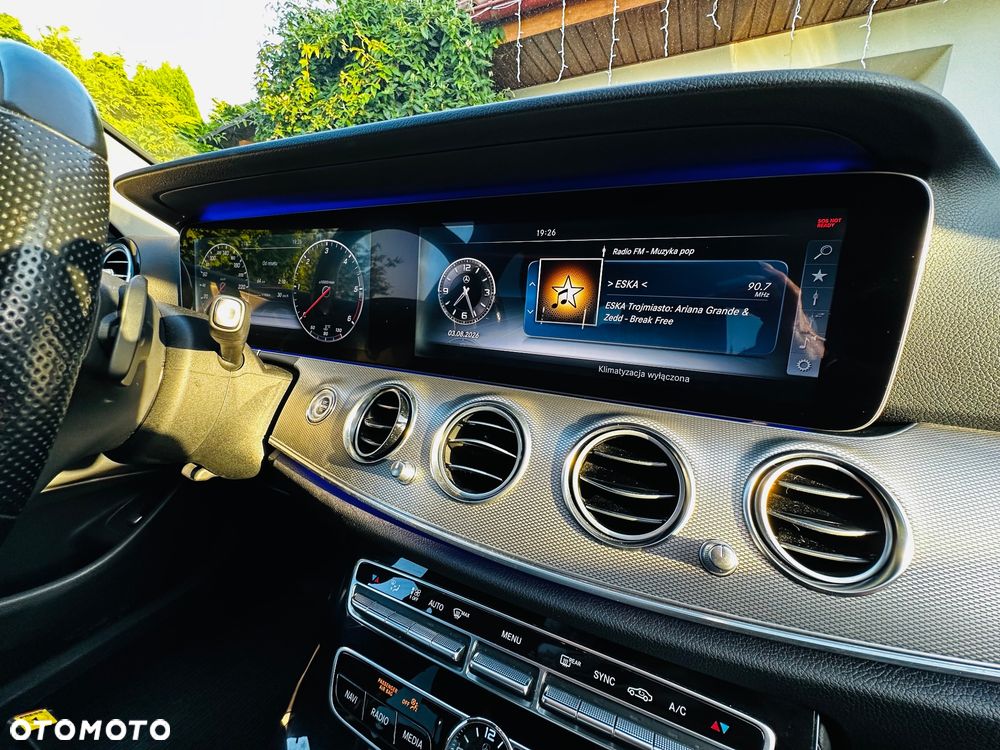 Mercedes-Benz Klasa E 220 d 9G-TRONIC - 5