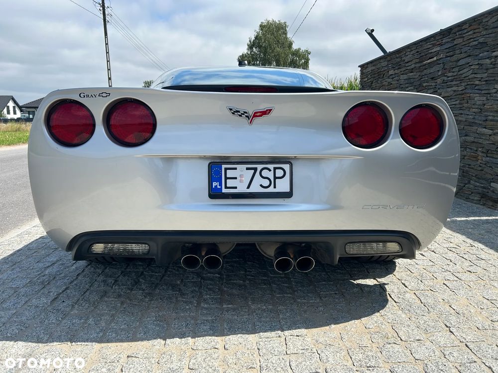 Chevrolet Corvette - 7