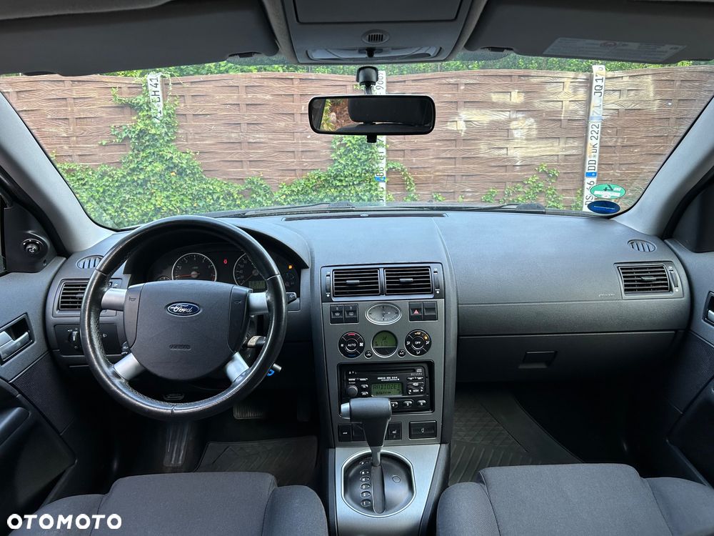 Ford Mondeo 2.0 Trend - 3