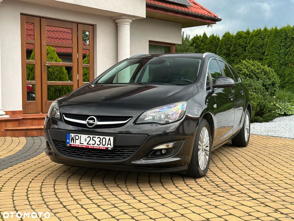 Opel Astra IV 1.6 T SIDI Cosmo S&S - 27