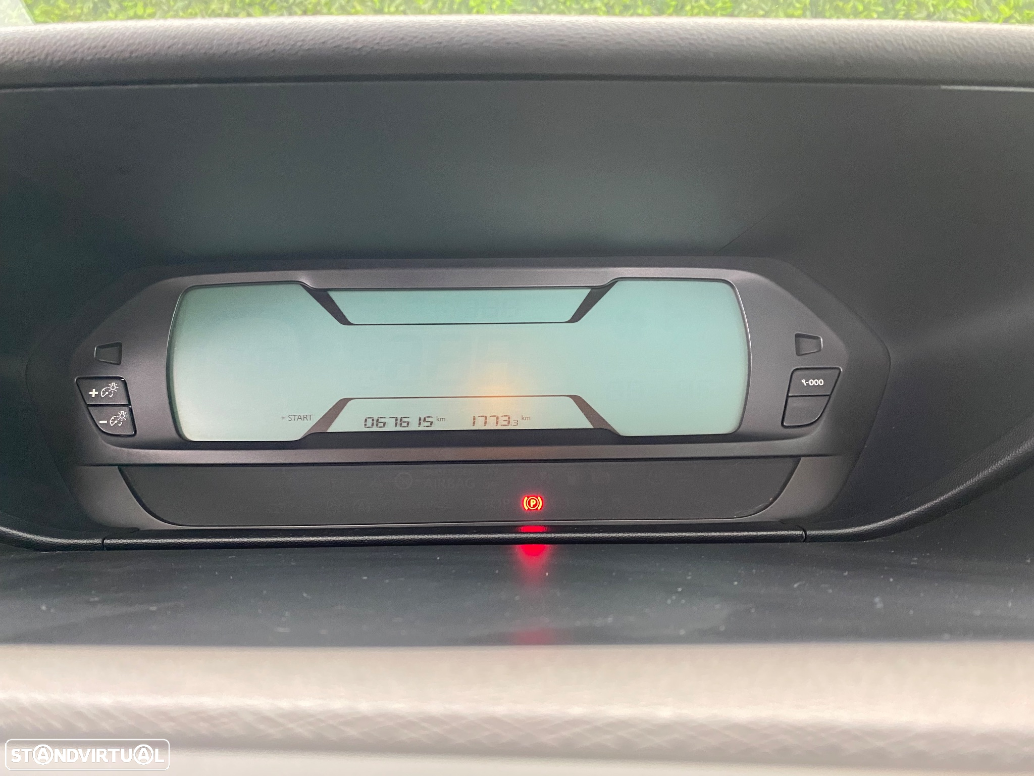 Citroën C4 Grand Picasso 1.6 BlueHDi Live - 27