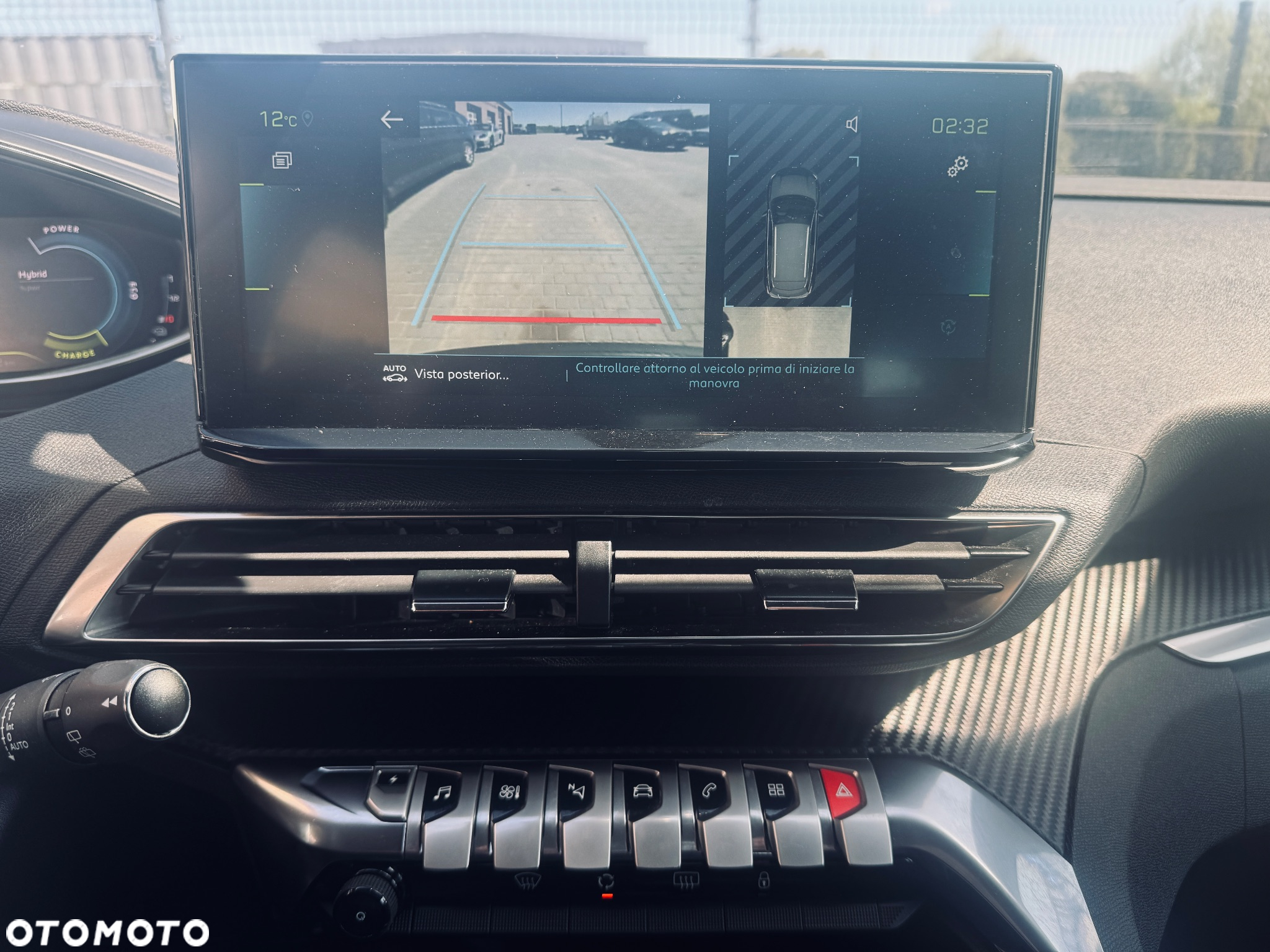 Peugeot 3008 1.6 PureTech Hybrid PHEV Allure S&S EAT8 - 24