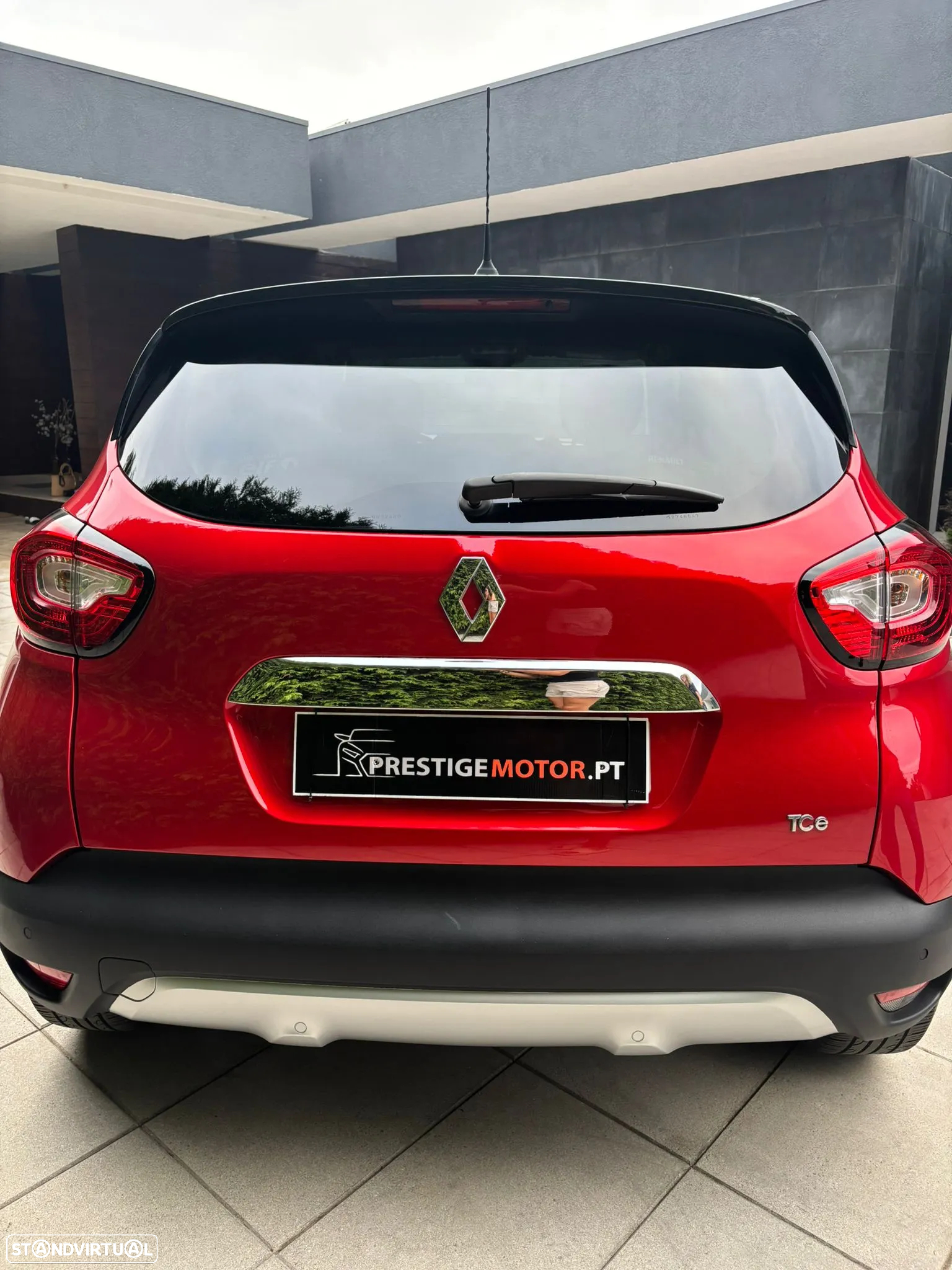 Renault Captur 0.9 TCE Helly Hansen - 7