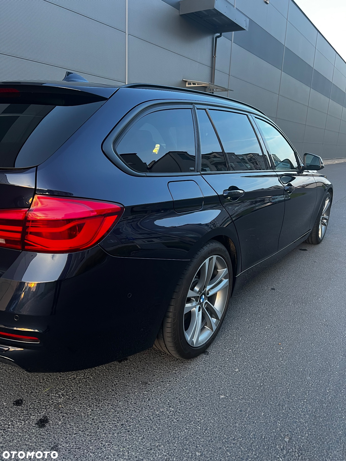 BMW Seria 3 330d Touring Sport Line - 5