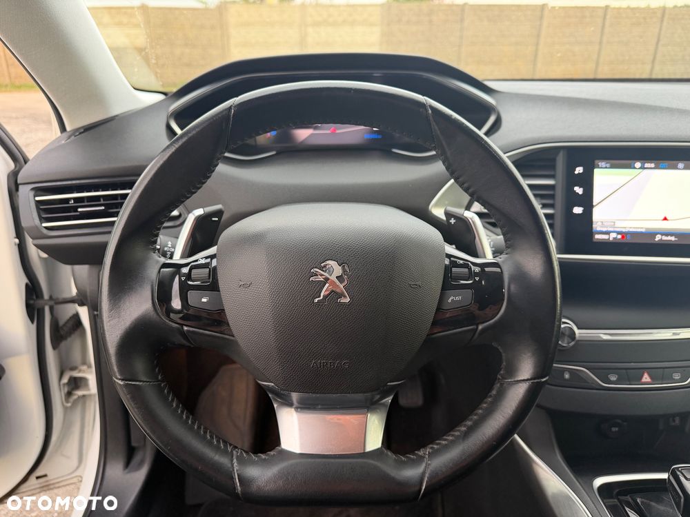Peugeot 308 - 11