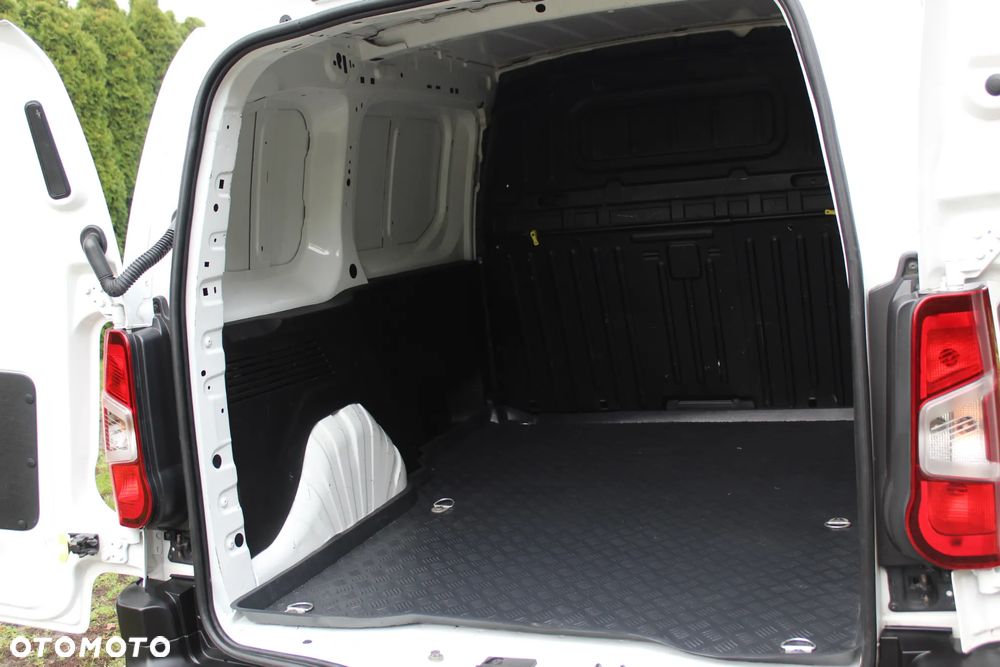Citroën Berlingo 1.6 hdi 3-Osobowy - 21