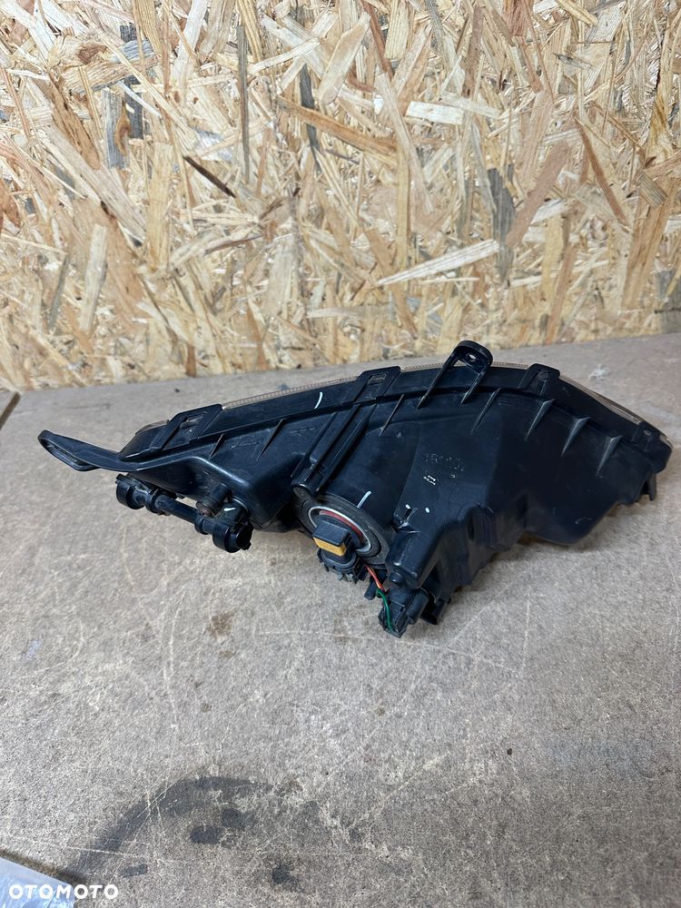 HYUNDAI I30 HALOGEN LEWY LED DRL 92201-A61 - 8