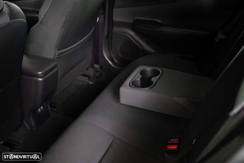 Toyota Prius 2.0 Plug-in Luxury - 42