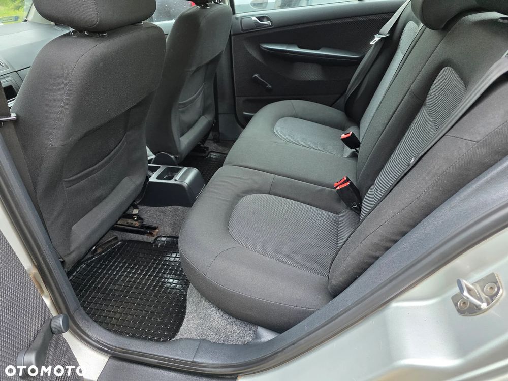 Skoda Fabia 1.2 12V Classic + - 15