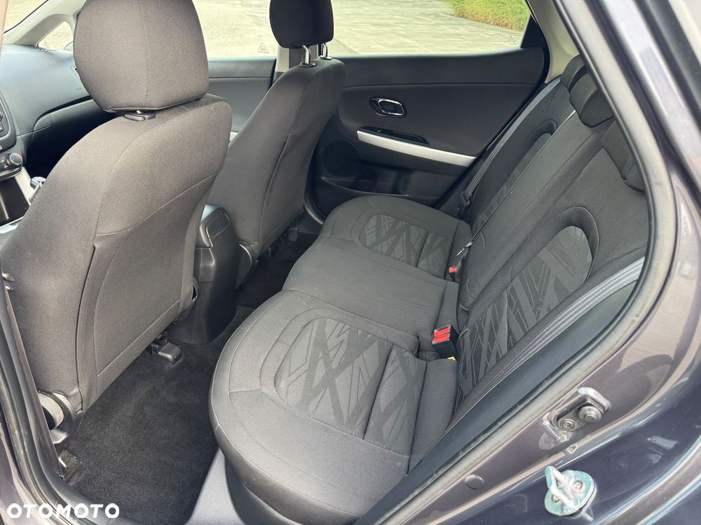 Kia Ceed 1.6 GDI ISG Platinum Edition - 22