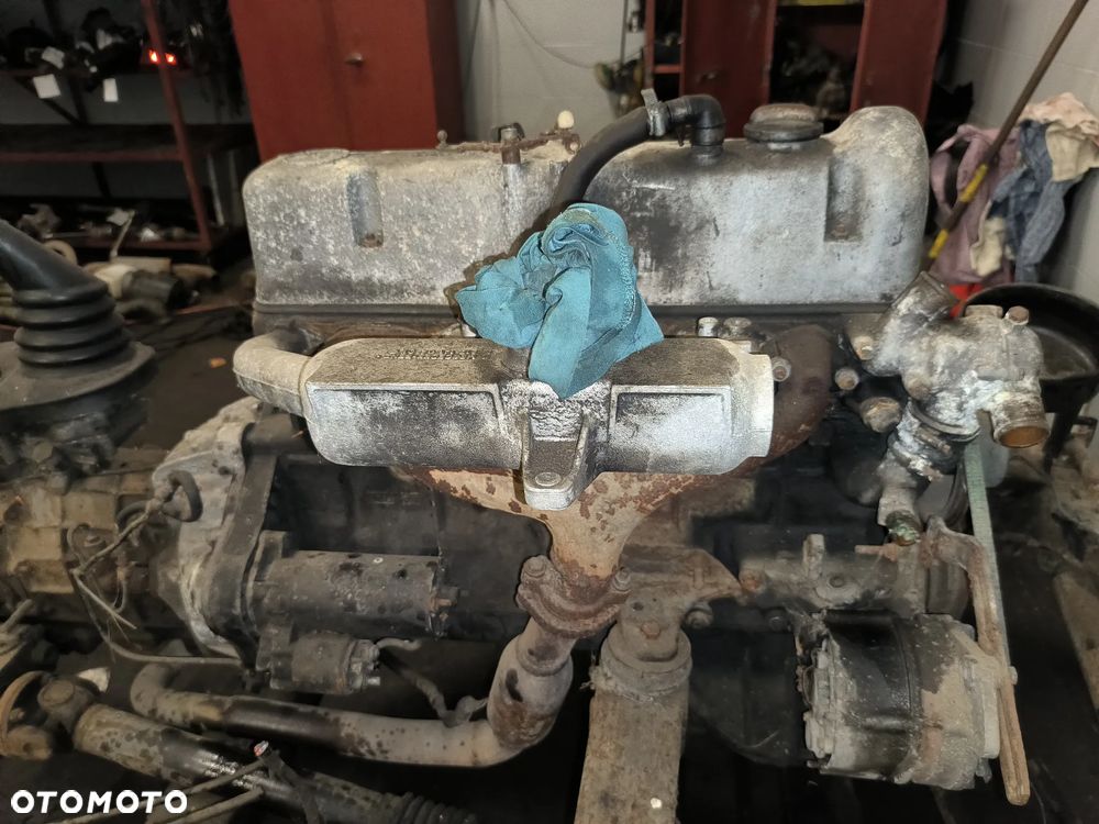 Silnik Mercedes 3.0 d OM616 w123 Kaczka g-klasa G Wolf W461 film z pracy - 7