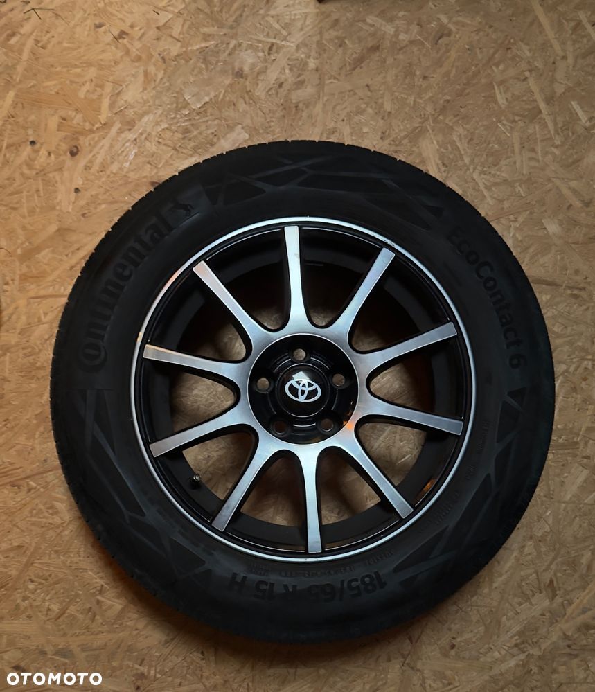 Toyota Yaris 1.5 Comfort CVT - 23