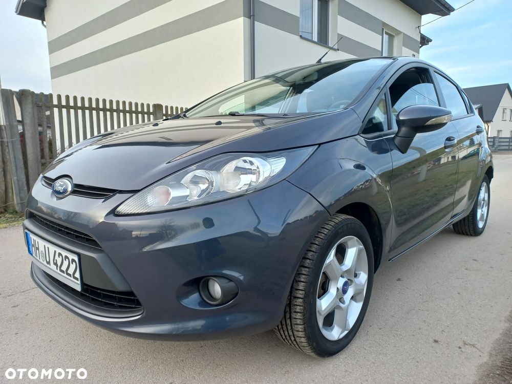 Ford Fiesta - 35