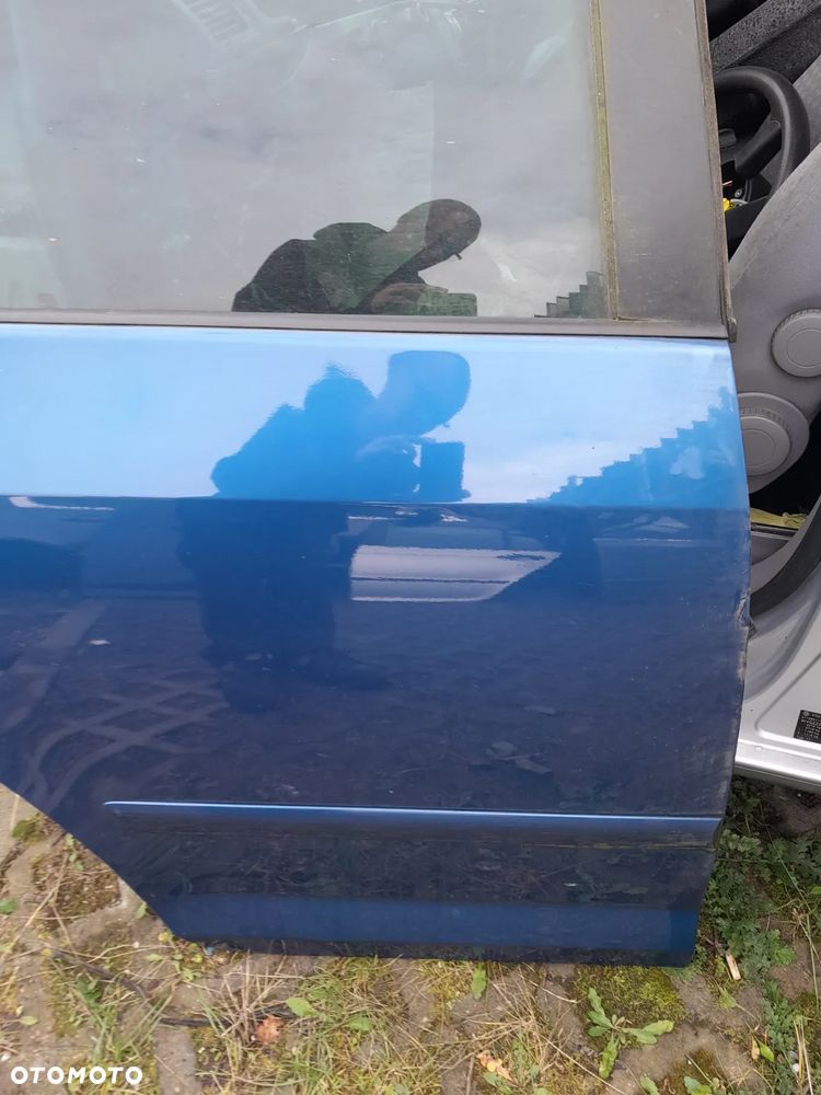 VW GOLF + PLUS DRZWI PRAWE TYLNE PRAWY TYŁ KOLOR: LA5K - 2