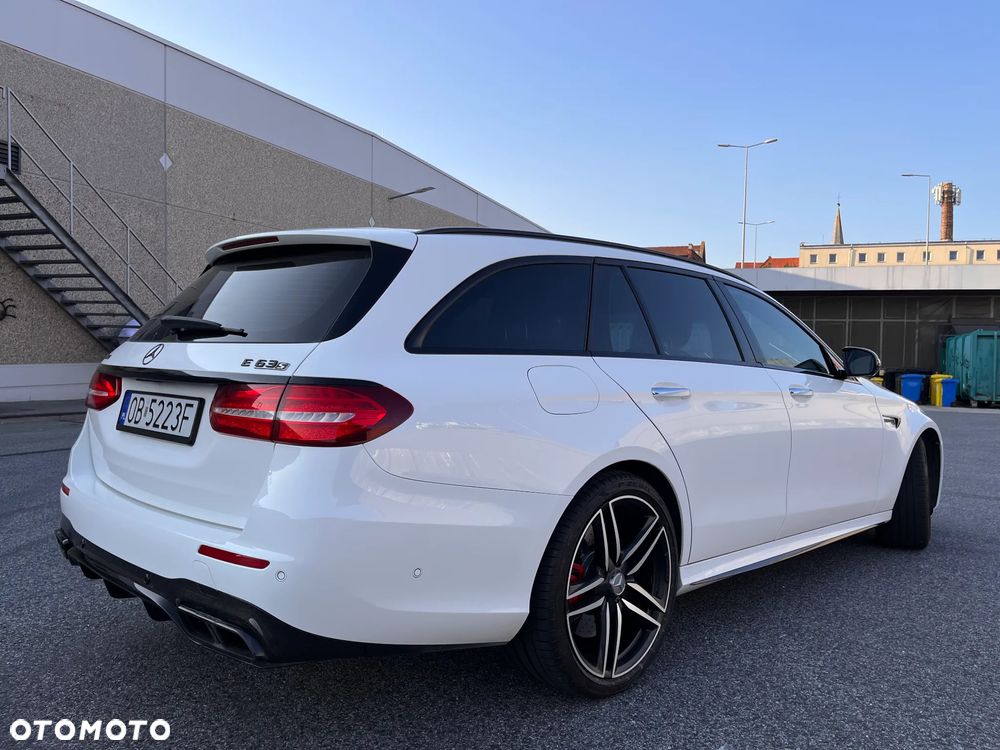 Mercedes-Benz Klasa E AMG 63 S 4-Matic+ - 7