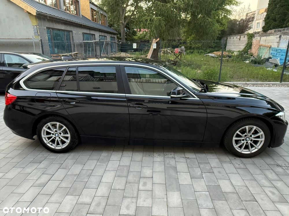 BMW Seria 3 320d Efficient Dynamics Edition - 4