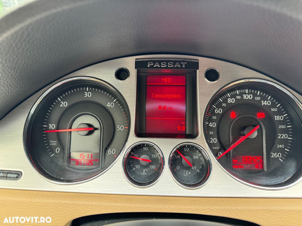 Volkswagen Passat 2.0TDI Highline DPF 4Motion - 2