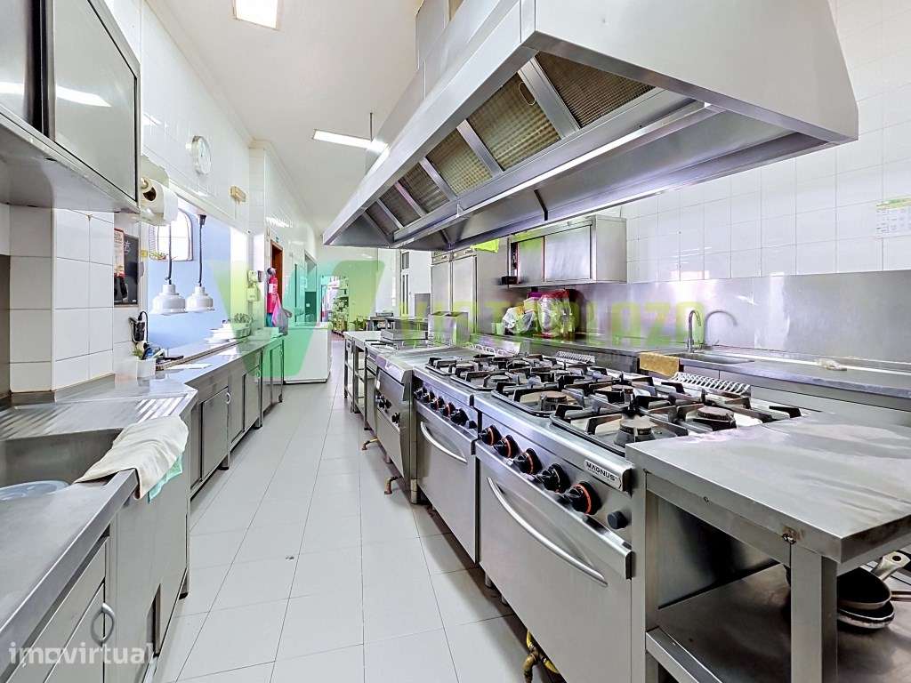 Restaurante com Terreno para desenvolvimento Turístico com 2000m2 - Grande imagem: 2/33