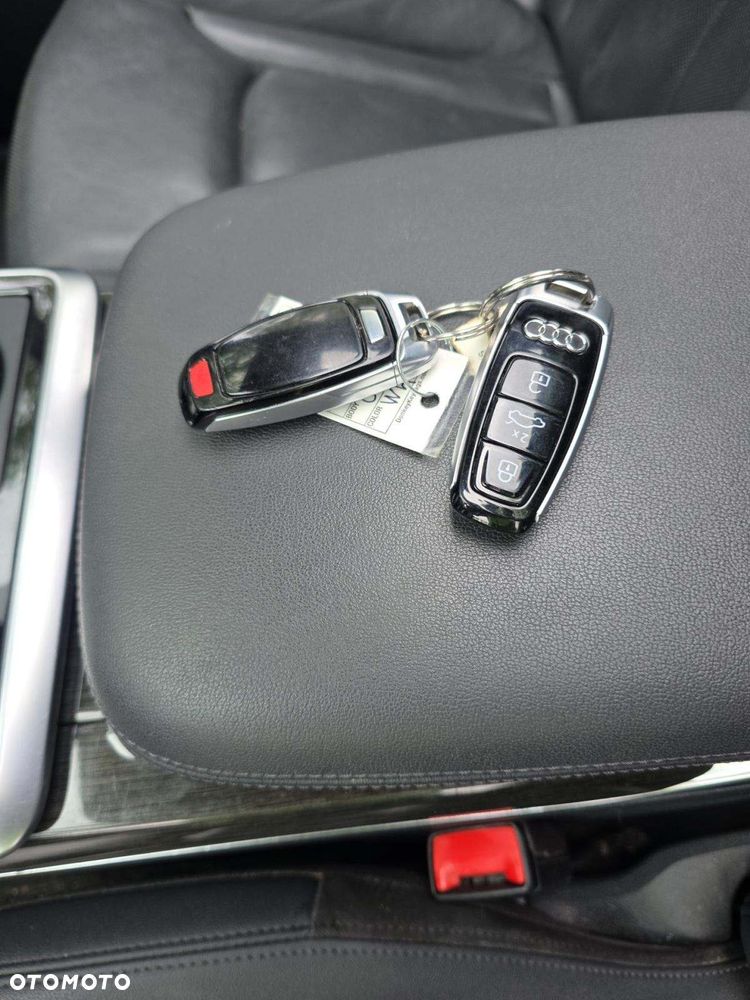 Audi Q7 55 TFSI quattro tiptronic - 11