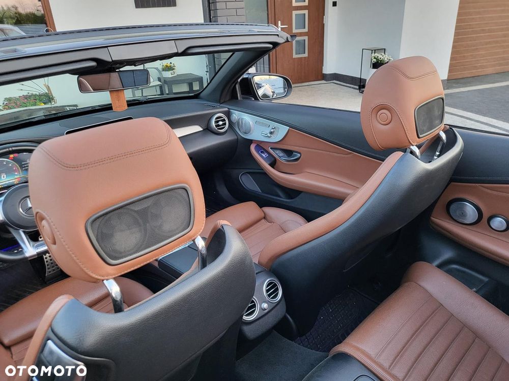 Mercedes-Benz Klasa C 43 AMG 4MATIC - 22