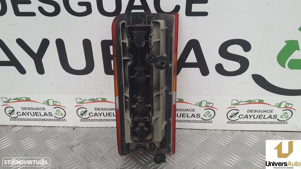 FAROLIM TRASEIRO DIREITO FORD FIESTA FURGÃO 1992 -TYC115313 - 1