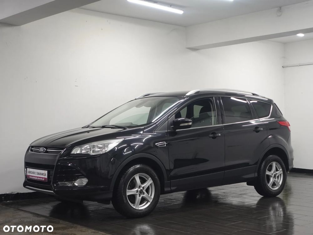 Ford Kuga 1.6 EcoBoost 2x4 Titanium - 3